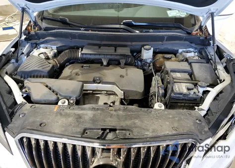 2018 Buick Envision Essence z USA, uszkodzony, nr VIN LRBFX2SA3JD084301